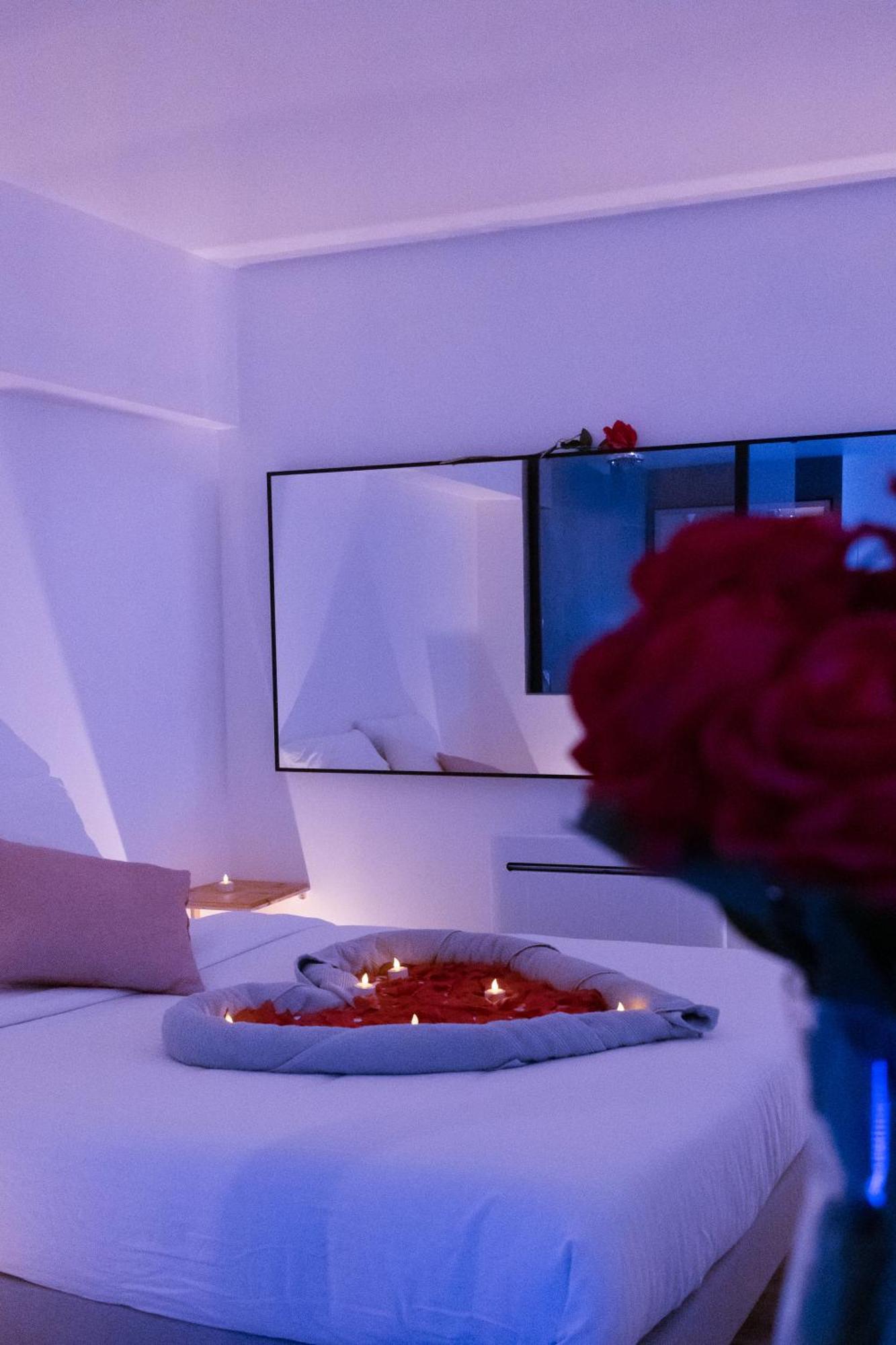 O Romeo - Suite Privee Fougères Dış mekan fotoğraf